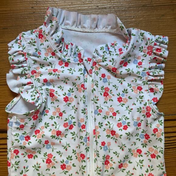 Shein white red pink floral ruffle sleeveless zip front swimsuit SIZE 7 - Picture 2 of 5